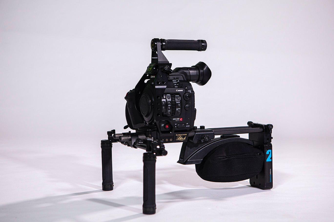 Canon EOS C300 Mark II - Mala Completa