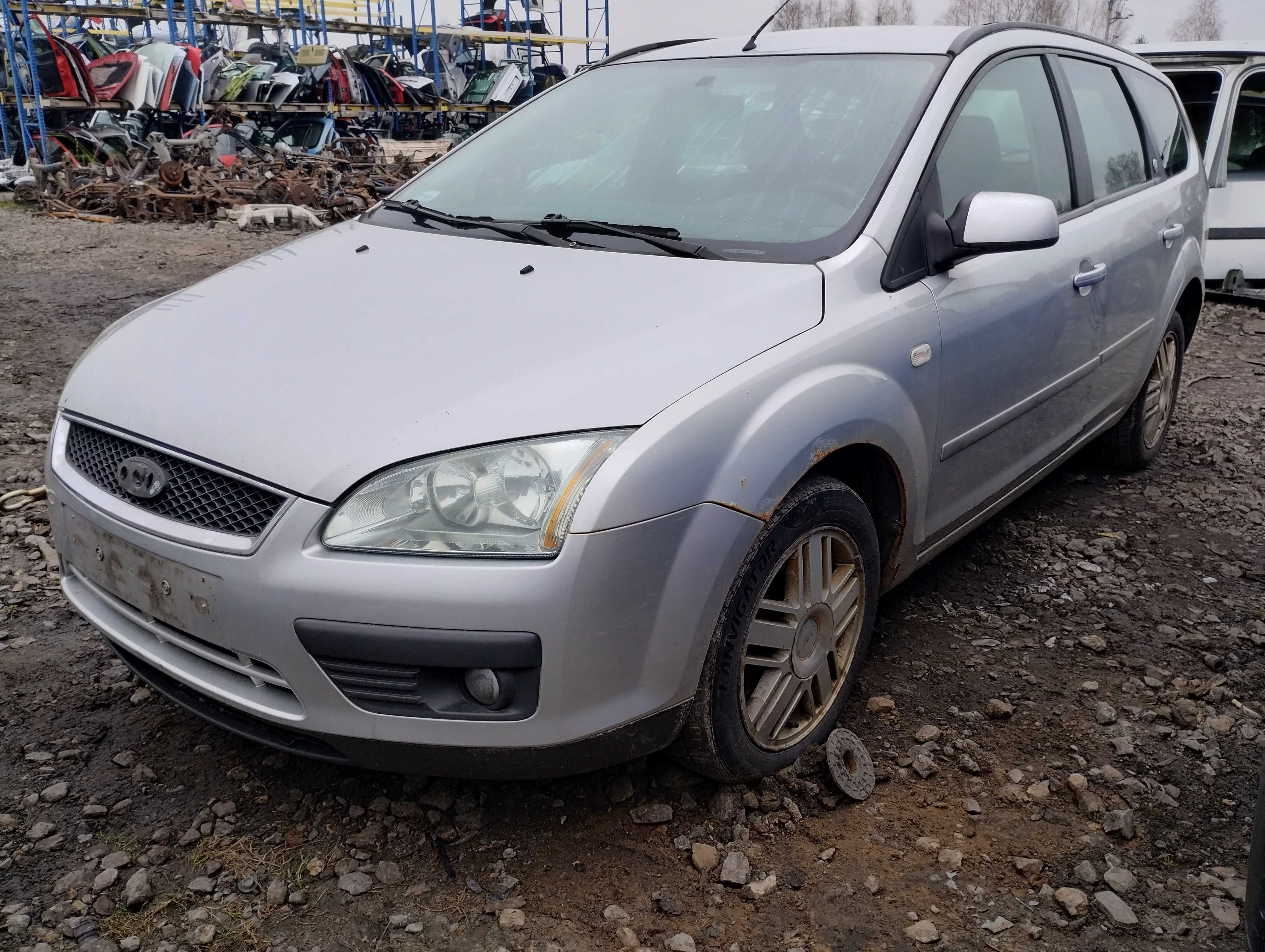 Ford Focus MK2 II Kombi 05 1.8 TDCI Wszystkie Części Lakier 03 Zderzak