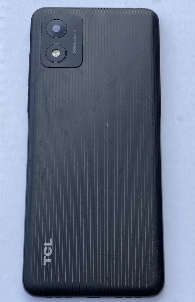 TCL 305i Atrapa telefonu