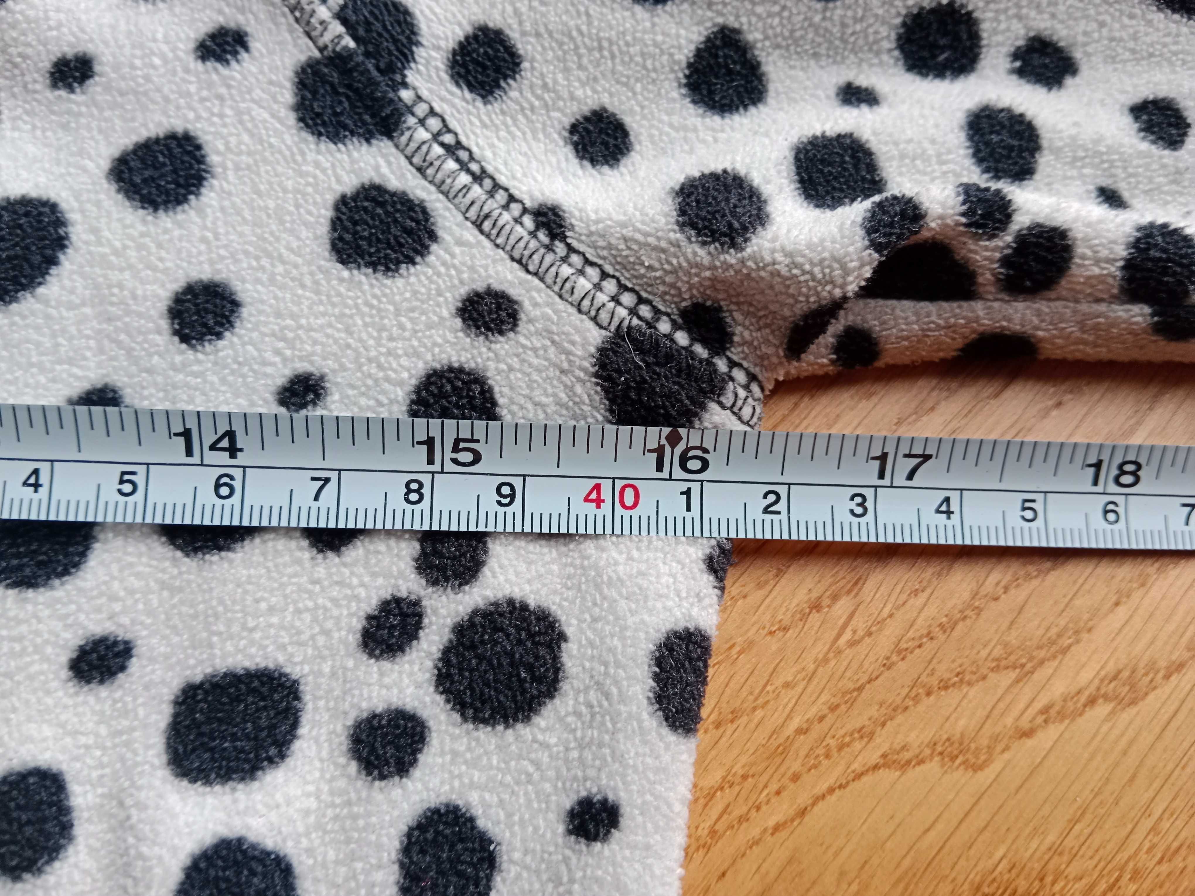 Bluza polarowa polar zapinana kaptur HM Sport krowa r. 134-140