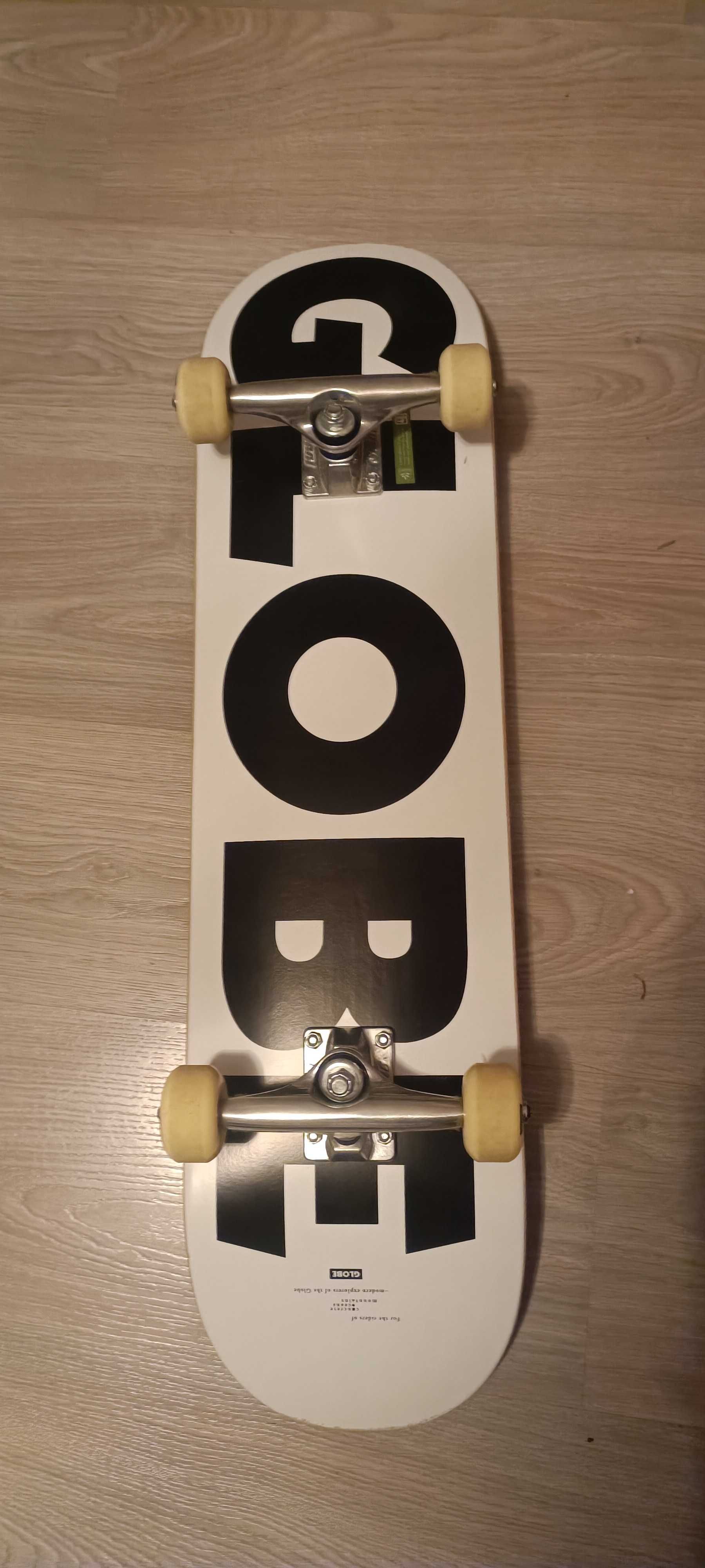 Skate novo globe