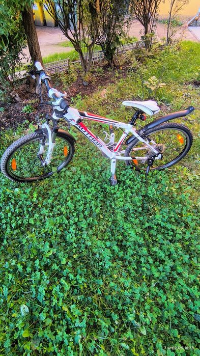 Rower author dzieciecy koła 24  rama 14 r.