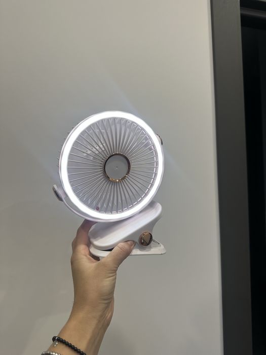 Акамуляторний вентилятор, портативний вентелятор