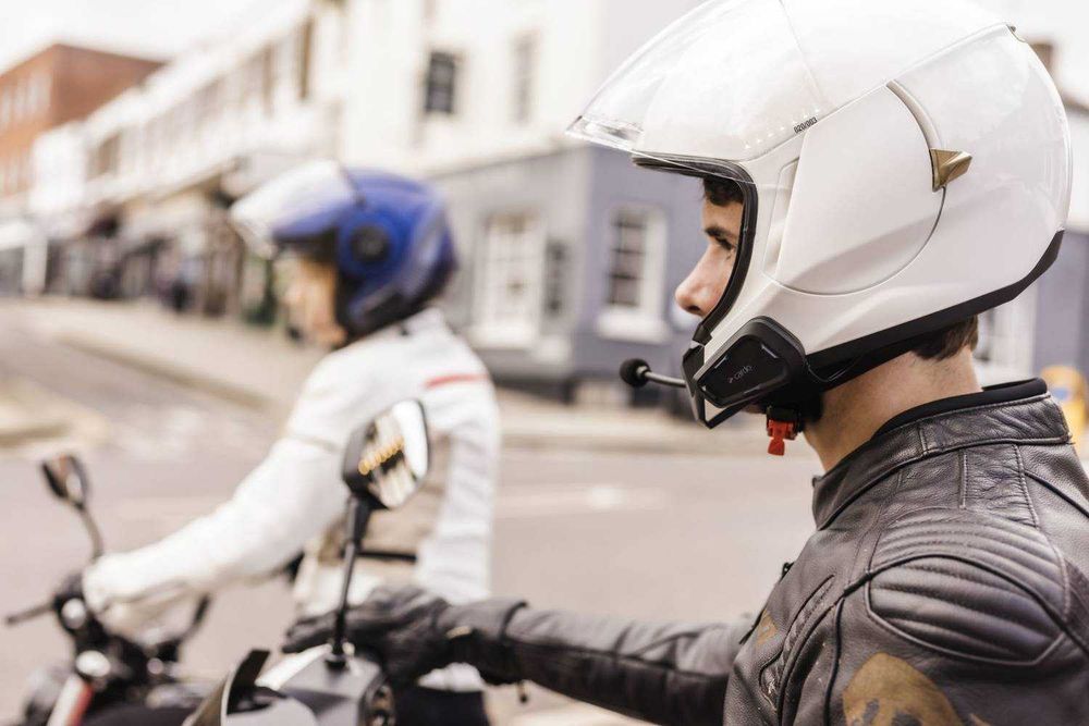 Interkom Cardo SPIRIT na jeden kask, interkom motocyklowy