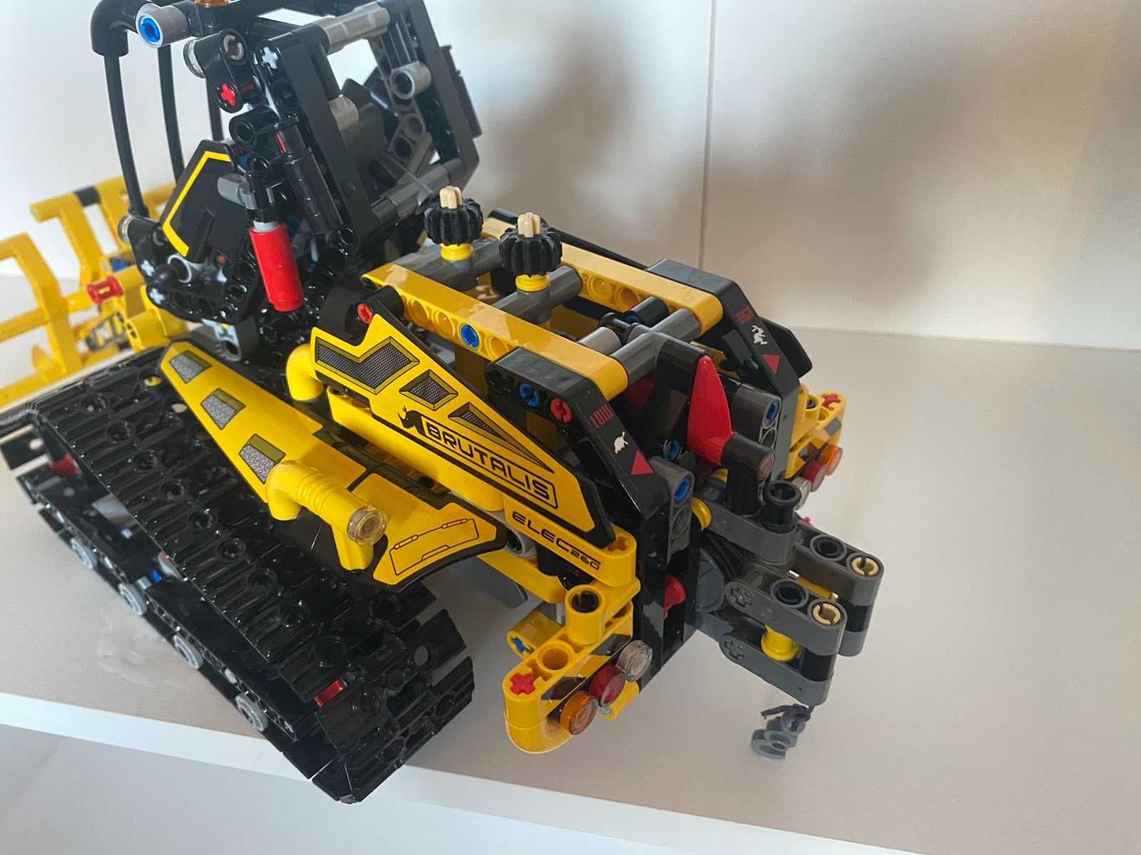 LEGO Technic 42094