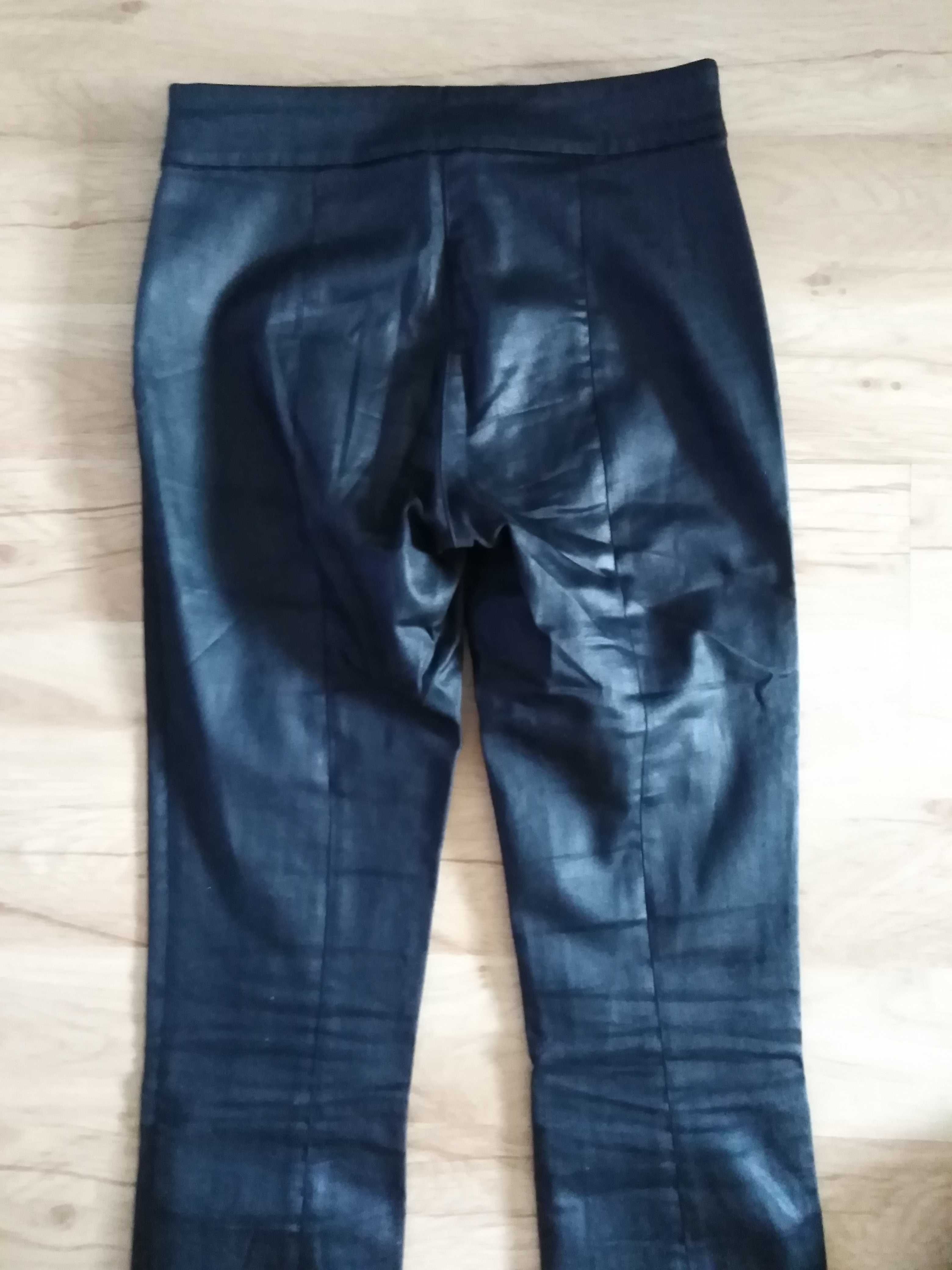 Nowe spodnie " Massimo Dutti " r. XS