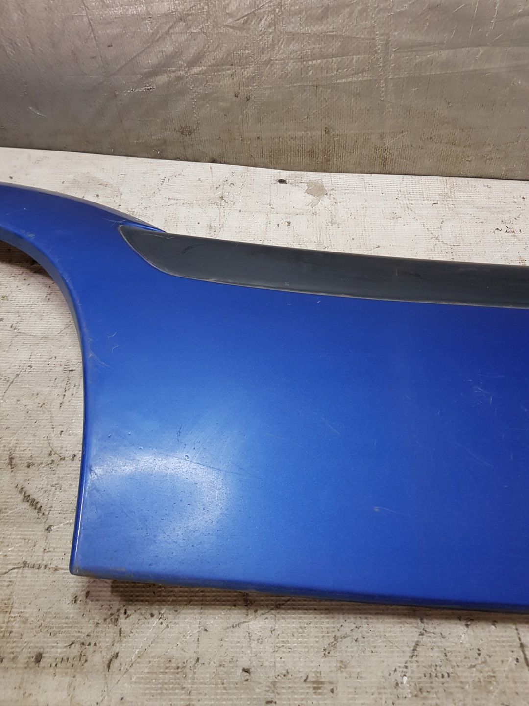 Listwa błotnika Tylnego Citroen Saxo Prawy tył