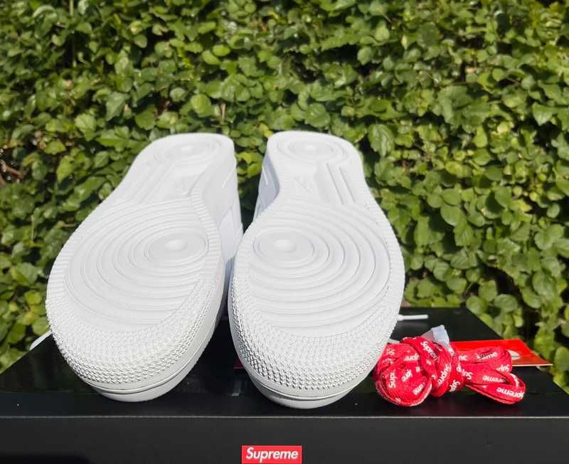 Supreme x Nike AF1 White Sneakers EU37.5