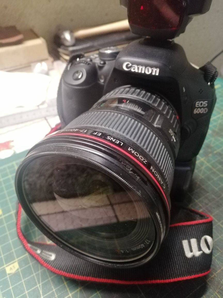 Фотокамера Canon 600d