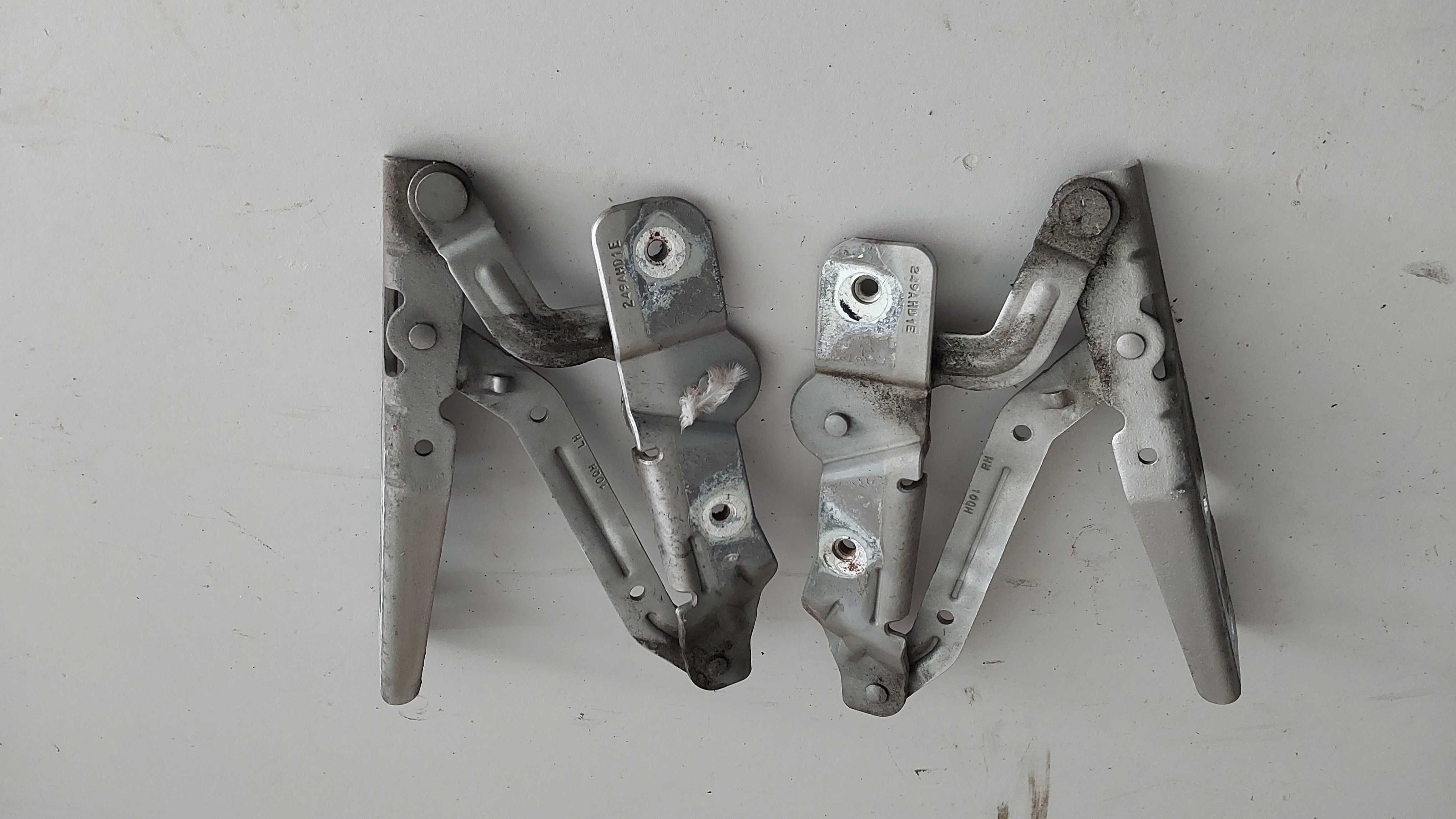 Zawiasy maski Ford c max grand c max 10-14 rok komplet srebrne