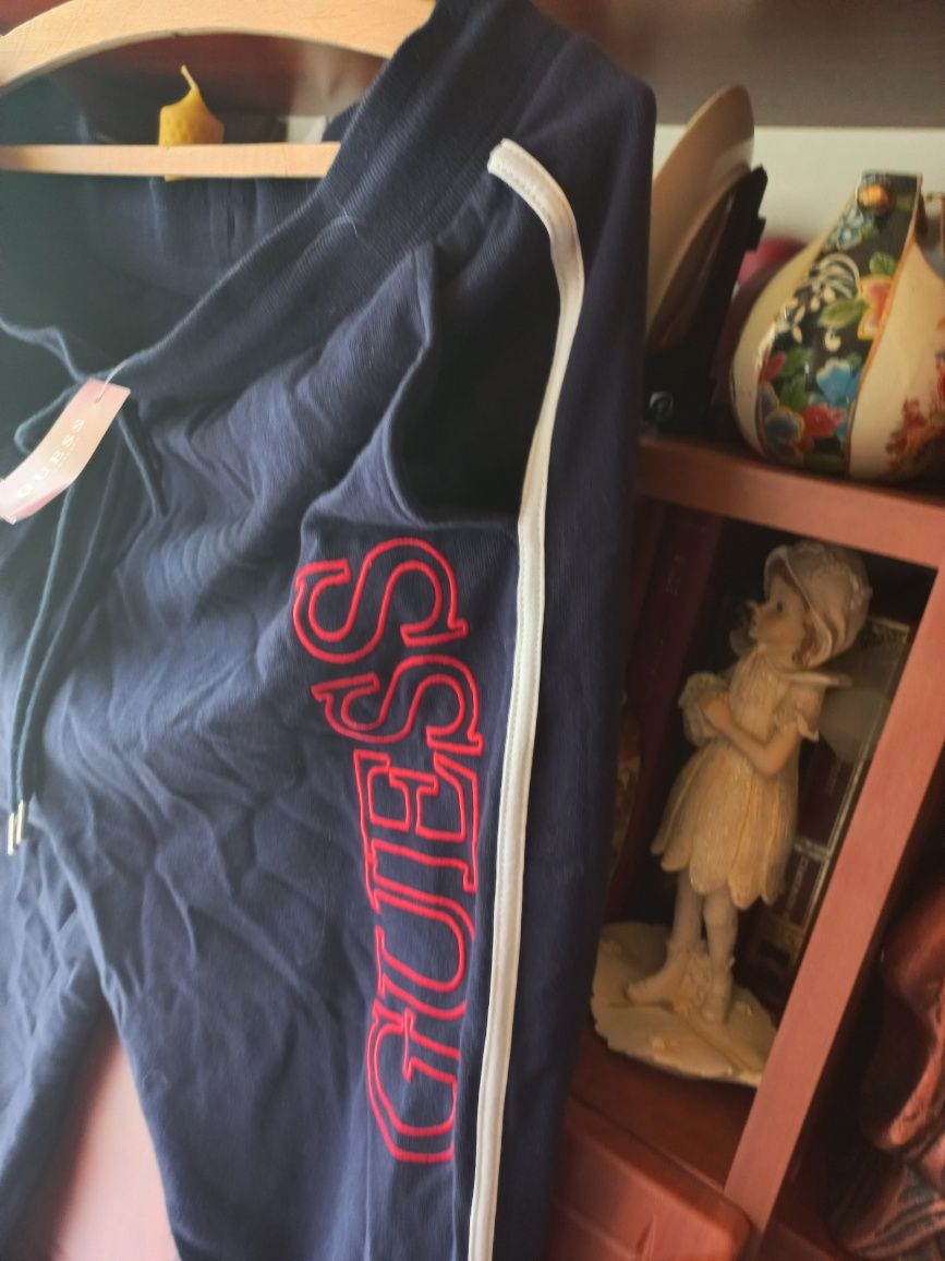 Guess spodnie dresowe damskie L