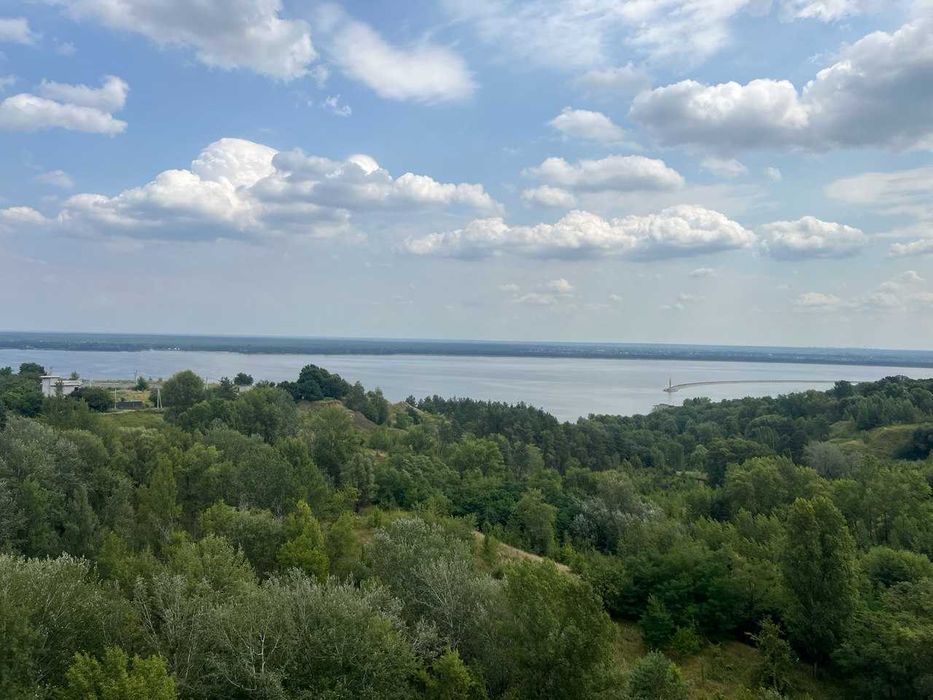 Дворівнева квартира 90 м.кв., з видом на Київське море