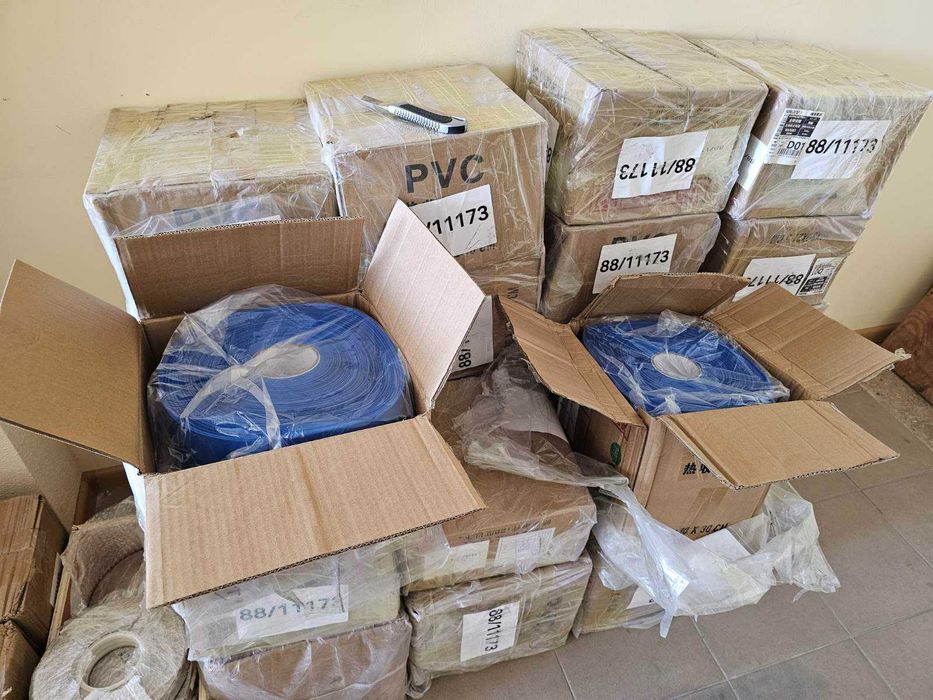 Термоусадка для аккумуляторных батарей 140 и 190мм, синяя 25грн метр.