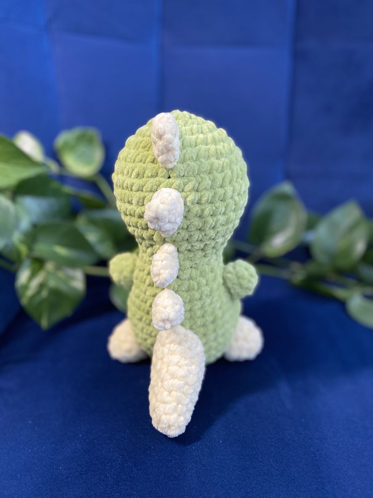 Dinozaur amigurumi, maskotka ręcznie robiona, pluszak handmade