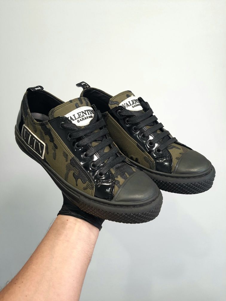 Кеды, кроссовки Valentino 41р