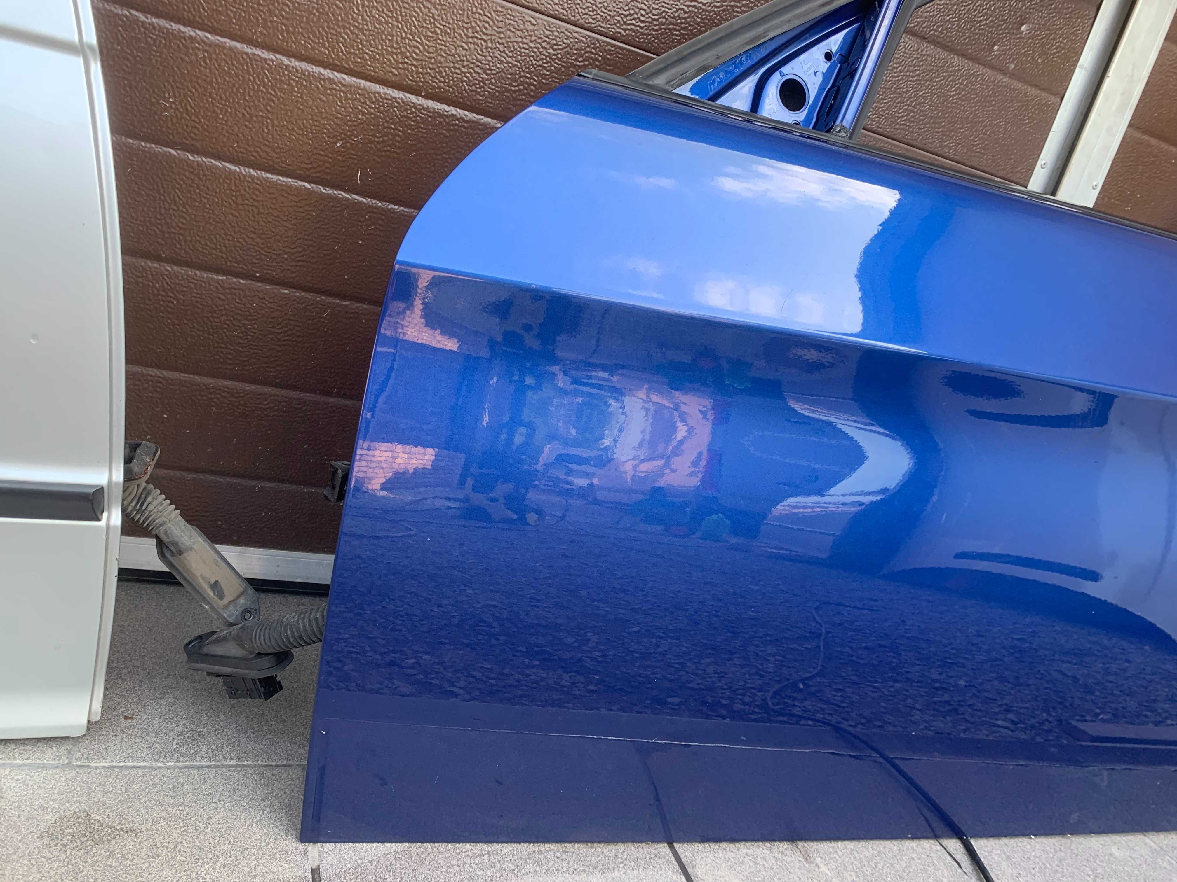 Bmw 3 e90 e91 drzwi lewe lewy przód kompletne Europa MONTEGOBLAU A51