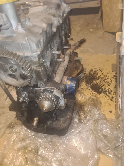 Продам двигатель renault/dacia 1.4 8v.