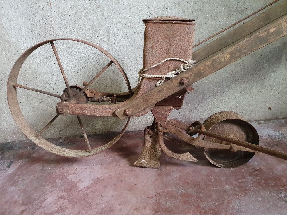 Semeadeira de milho