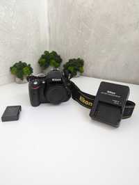 Nikon D5100 дзеркальний фотоапарат
