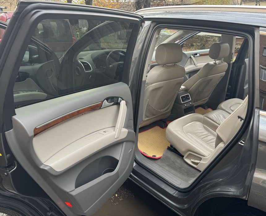 Продам Audi Q7 3.0 Premium Quattro 2014 року