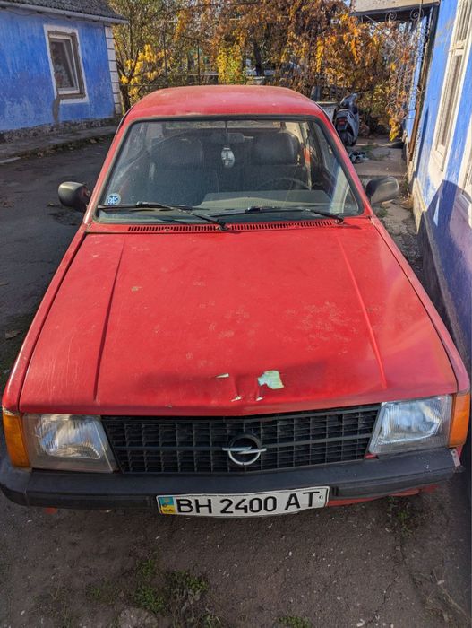 Opel Kadett 84 год