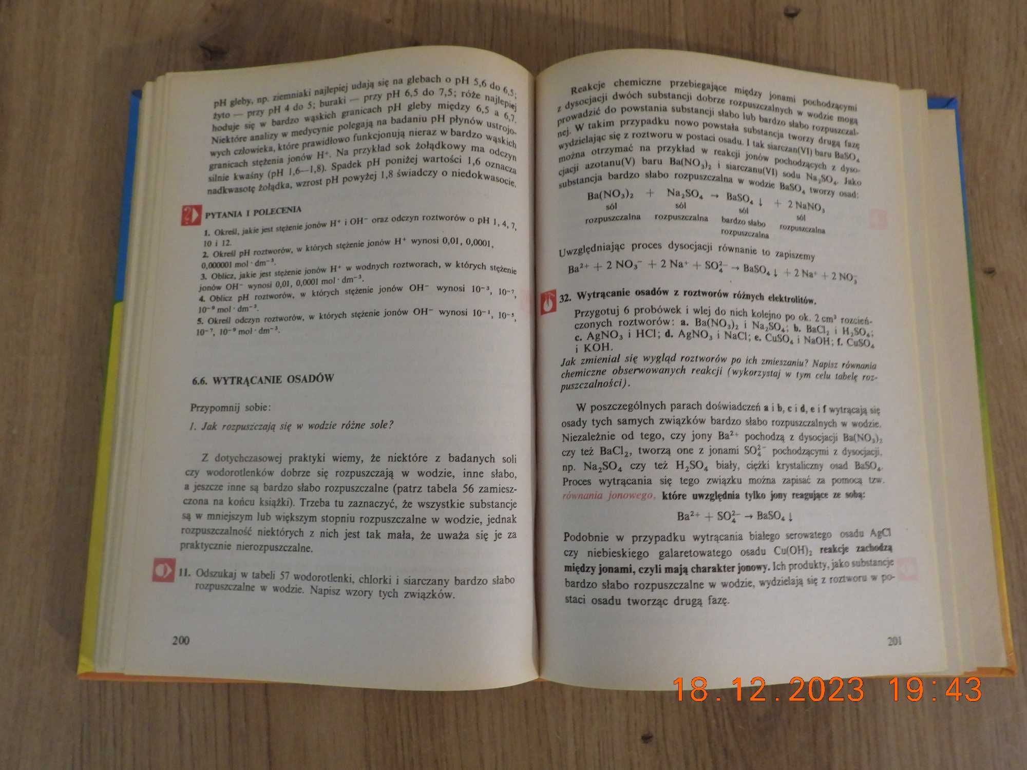 Chemia Podręcznik dla klasy I i II techników E.Matusewicz J.Matusewicz