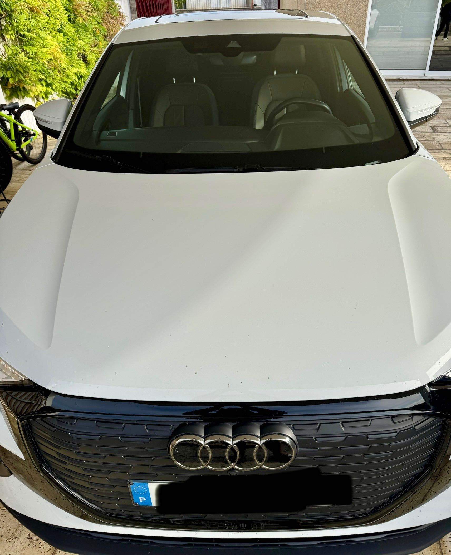 Audi Q4 e-tronAutomatic | White | Metallic