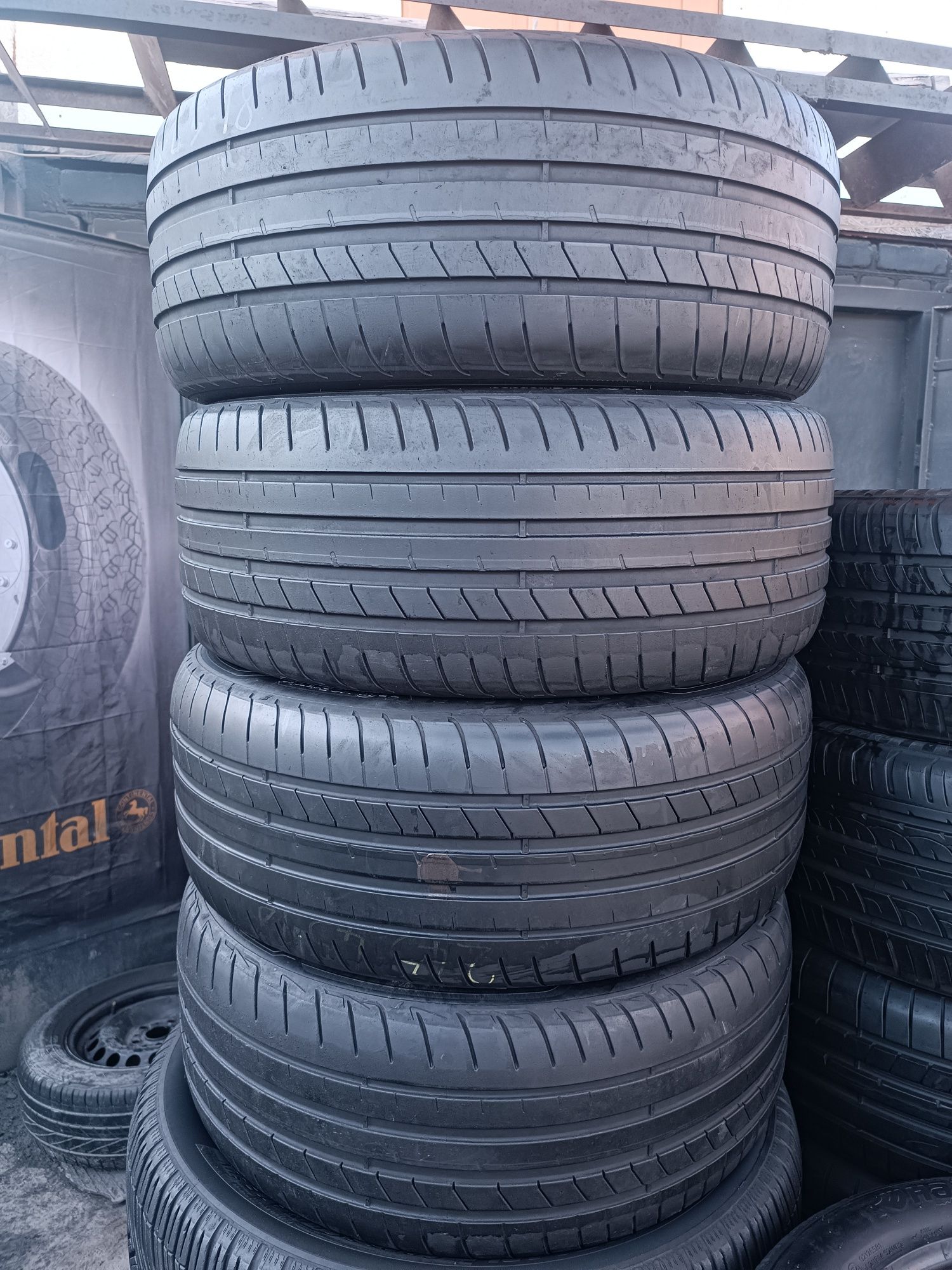 245 45 r18 goodyear eagle f1 RSC