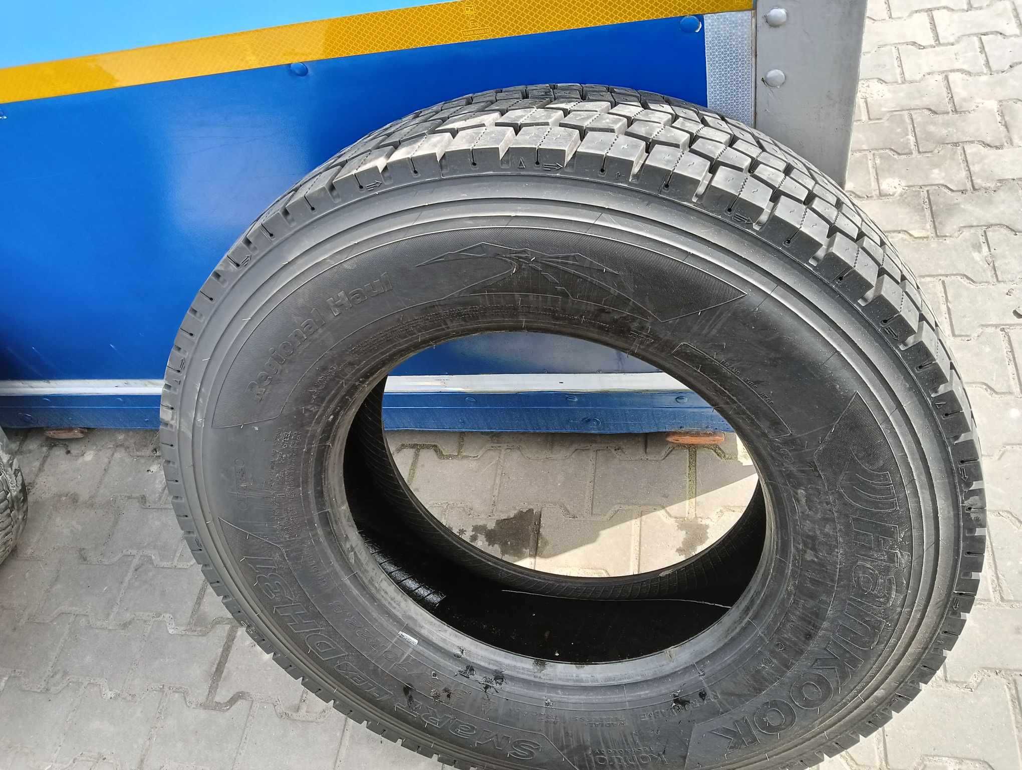 Opona Hankook 315/70R22.5 Smart Flex DH31