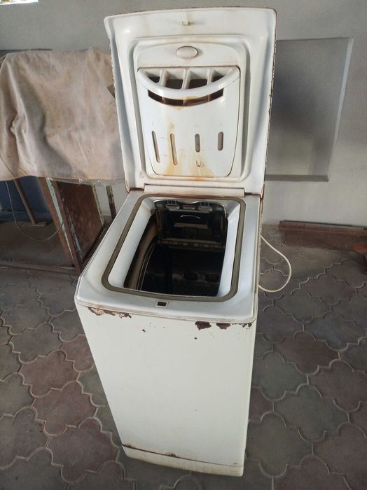 Пральна машина Ariston