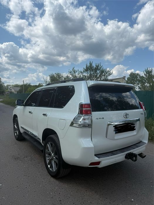 Тойота Прадо 150. Возможен обмен.