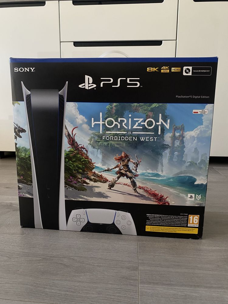PlayStation 5 Digital Edition + 2 pady