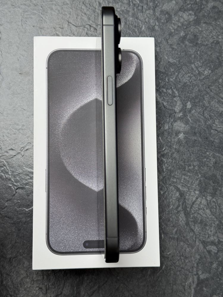 iPhone 15 Pro Max 256GB Black Titanium