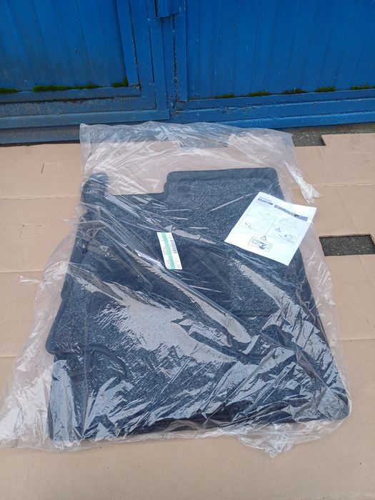 Nowe Oryginalne Dywaniki Nissan Qashqai J10 2+1