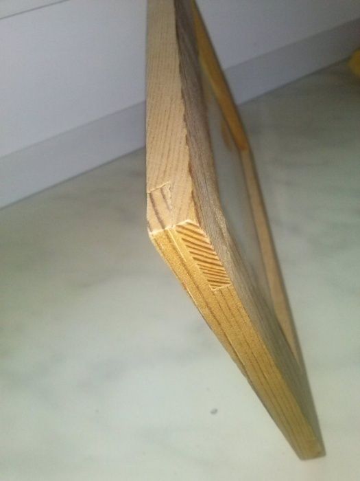 drewniana ramka na zdjęcia ze szkłem szybką do postawienia