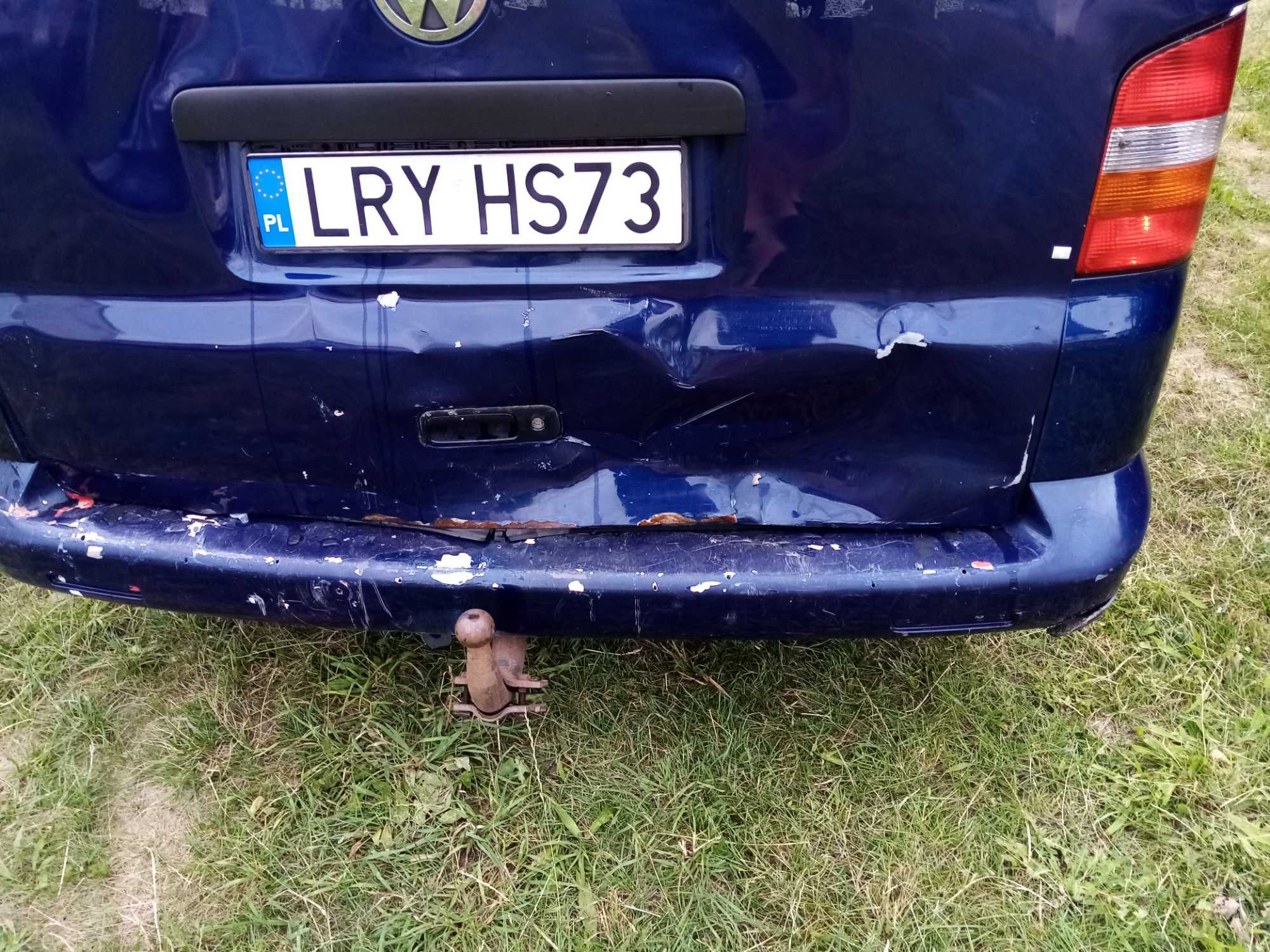 Volkswagen transporter t5 2.5 tdi 2004 rok