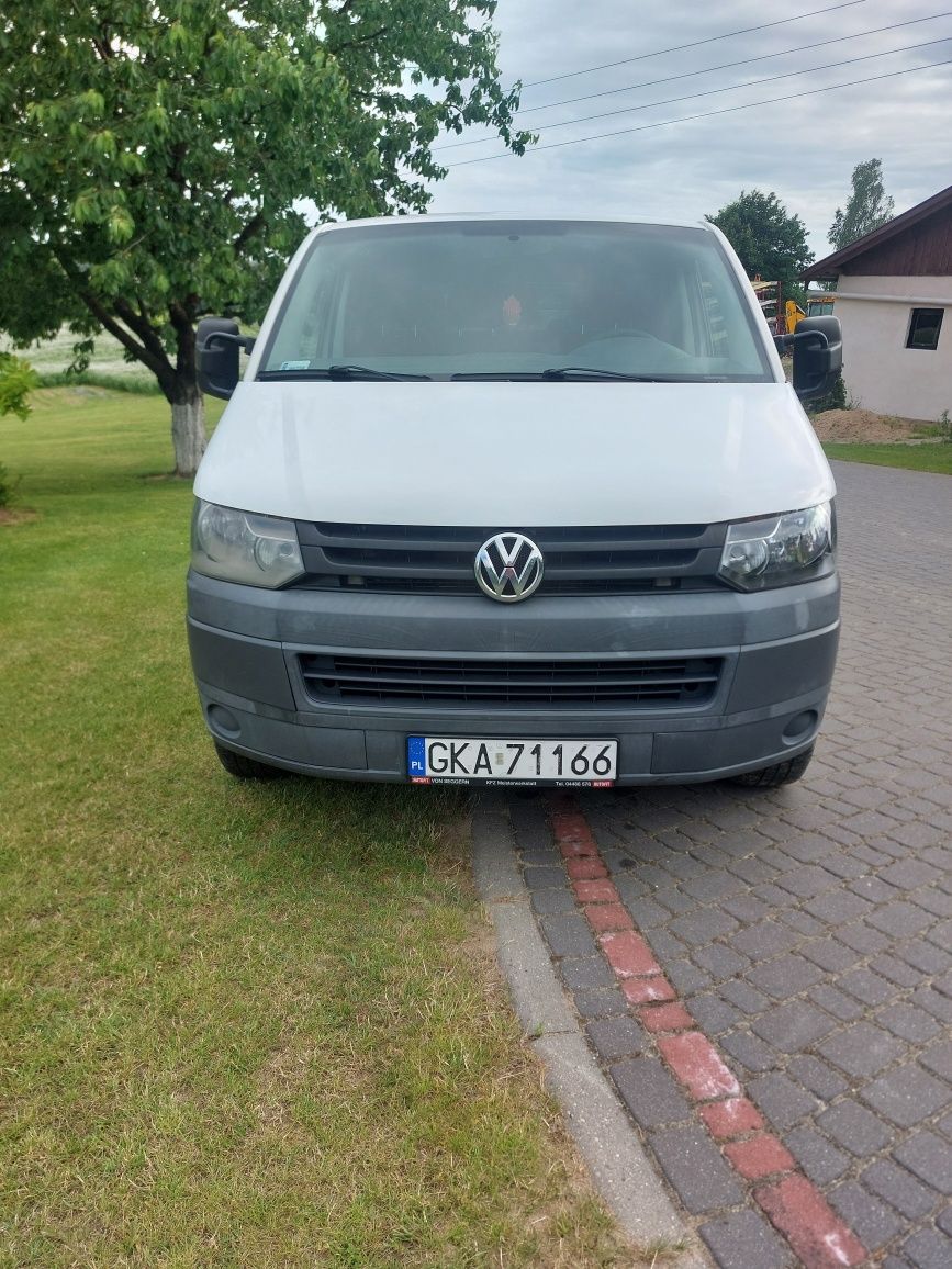 Volkswagen t5 doka  FV vat 140 koni
