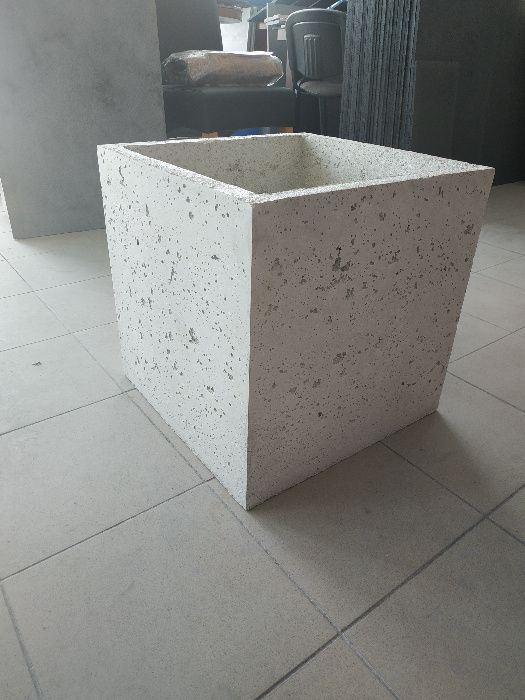 Donice Betonowe Donice z Betonu Architektonicznego 40/40/40 PROMOCJA