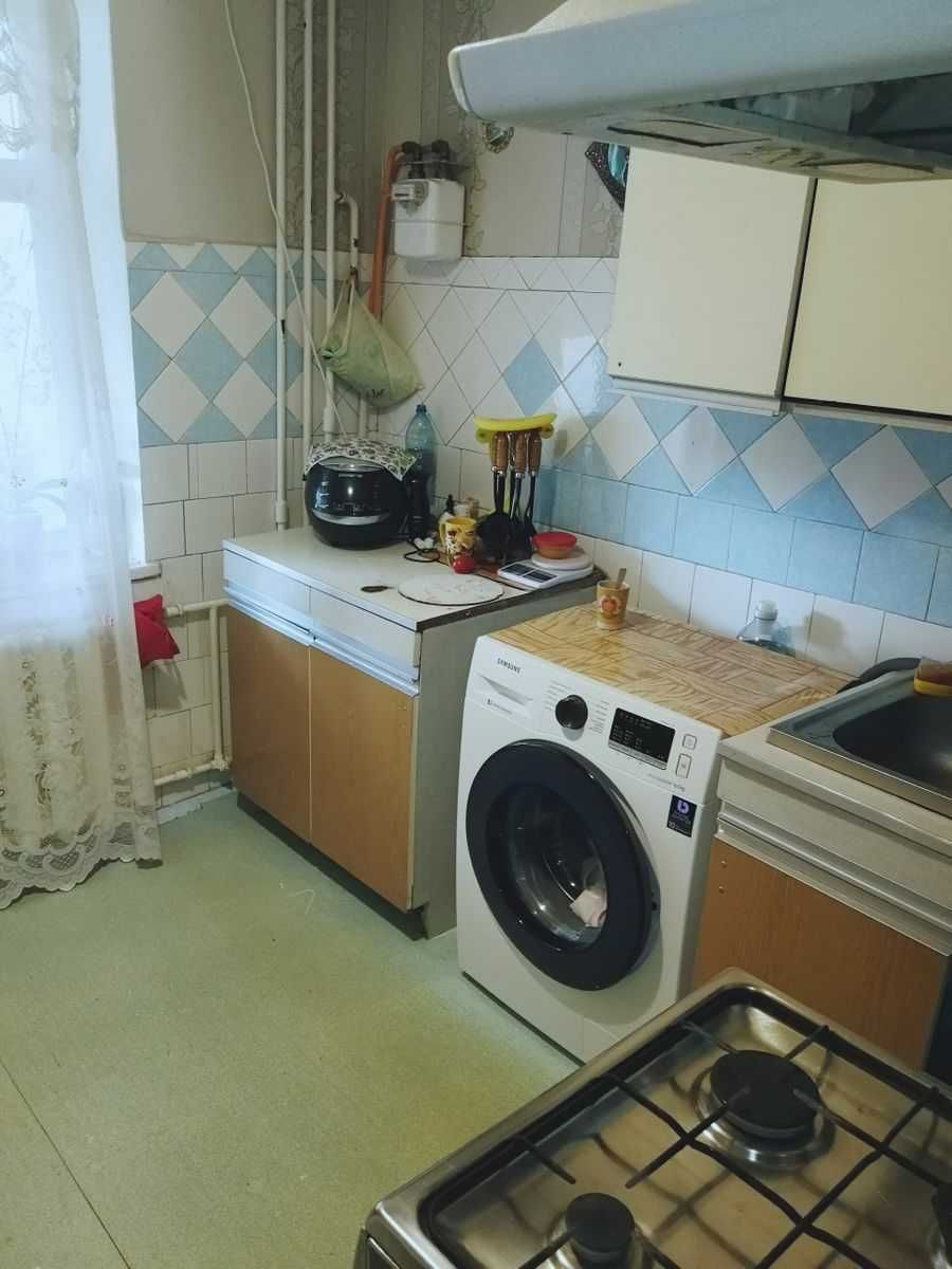 Продам 2к квартиру возле м Лівобережна під ремонт, ул. П. Куліша, 9