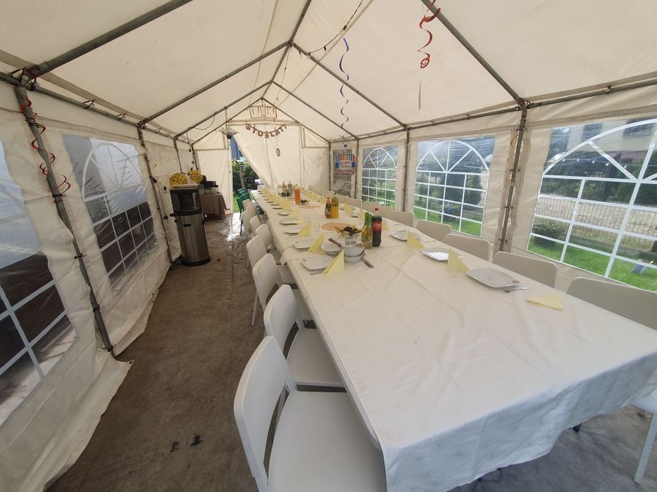 Wynajem wypożyczenie krzeseł stołów cateringowych urodziny roczek chrz