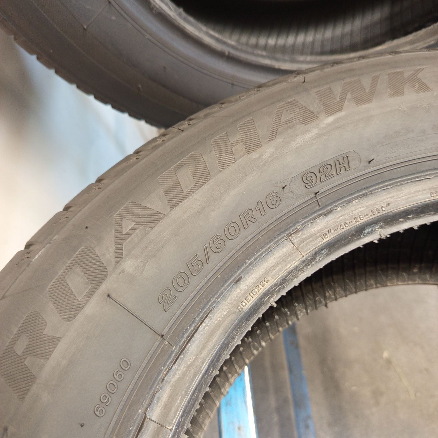 4x 205/60r16 Firestone RoadHowk