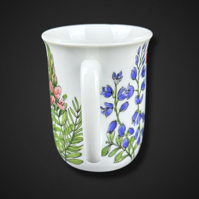 Kubek porcelanowy z makiem i łubinem Midsommar IKEA B51/10272