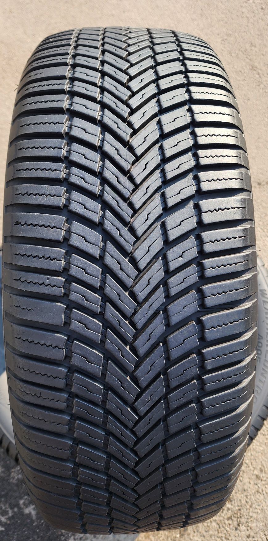 235.55.19 Bridgestone A005 2шт
