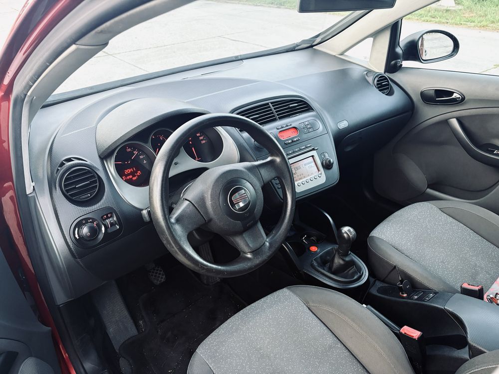 SEAT ALTEA 1.9 tdi 105 koni 210 tys. Km. 16 Lat jeden właściciel