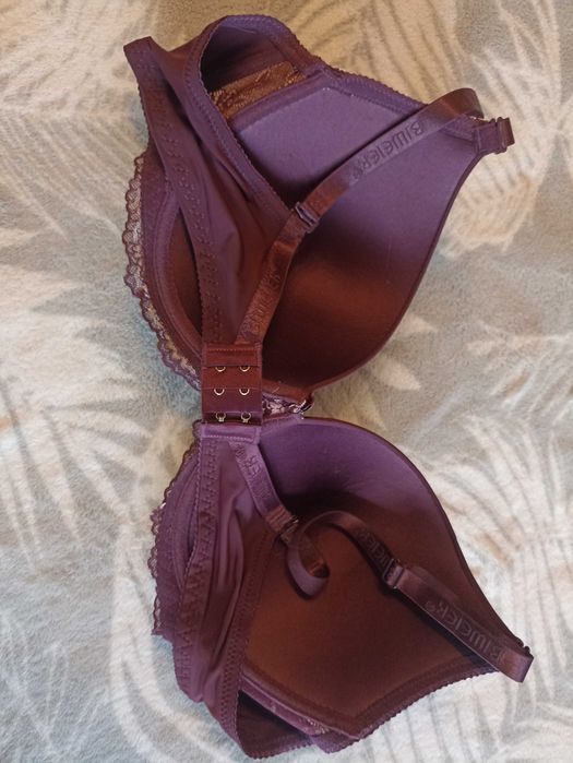 biustonosz Biweier F/105