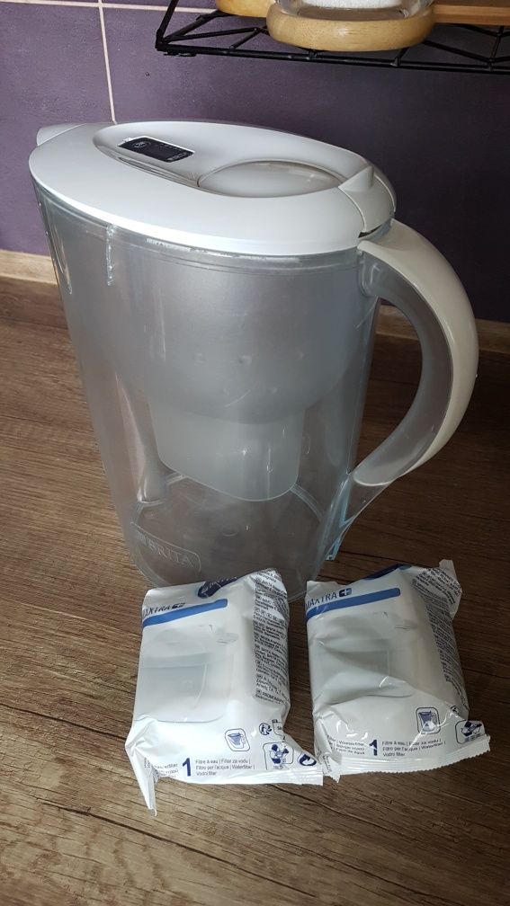 Dzbanek Brita + 2 wkłady