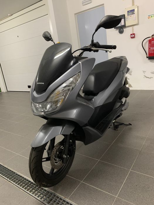 Honda PCX com menos de 5000km