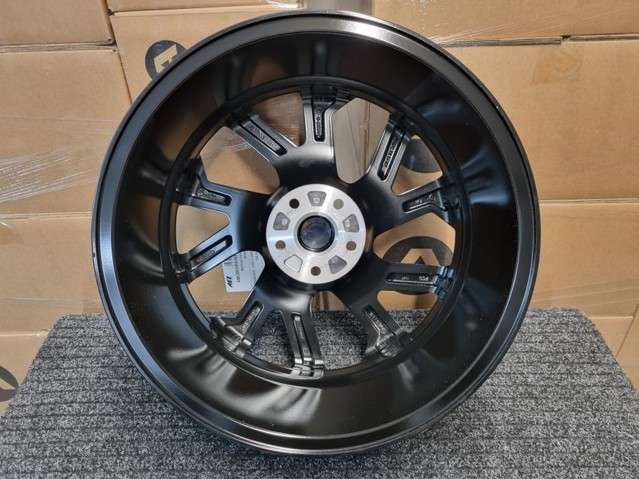 Felgi 19 " Cupra Terramar 5x112 ET38 / Homologacja ECE / Nowe / Czarne