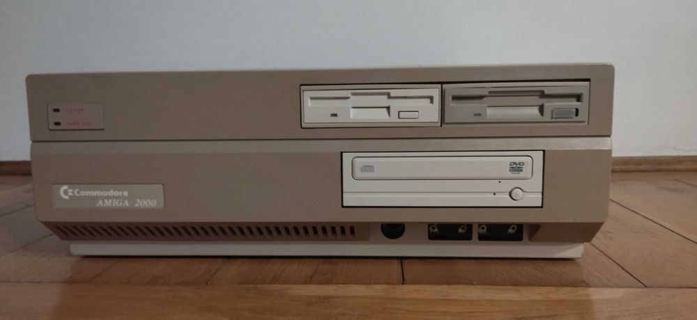 Komputer Amiga 2000