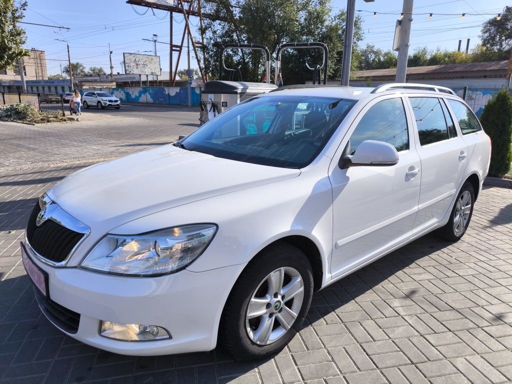 Skoda Oktavia. A5 2012 року